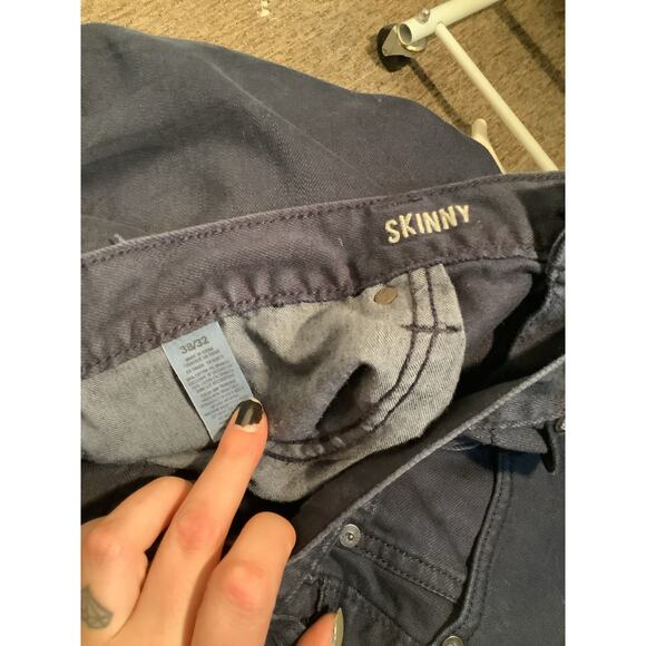 American Eagle Skinny Jeans - Picture 3 of 3